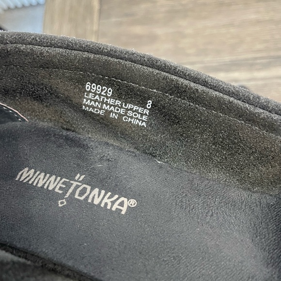 Minnetonka Moccasins - Picture 2 of 4